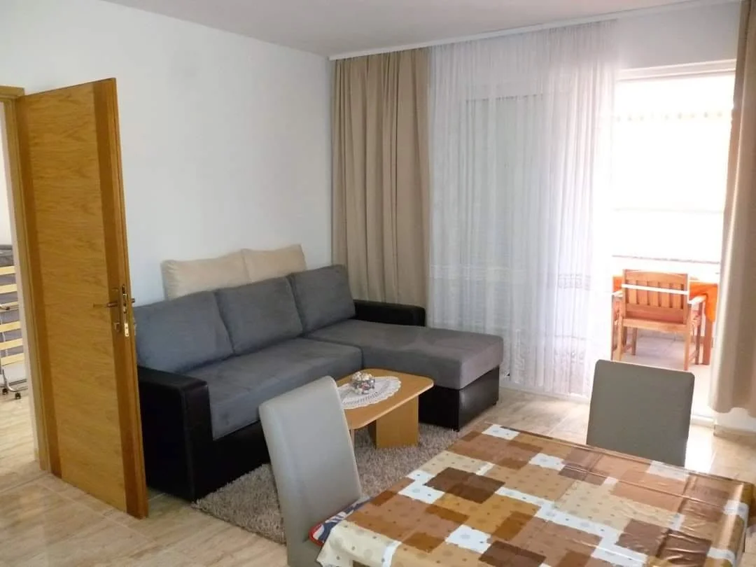 Apartman A1 — Dnevni boravak i blagovaona