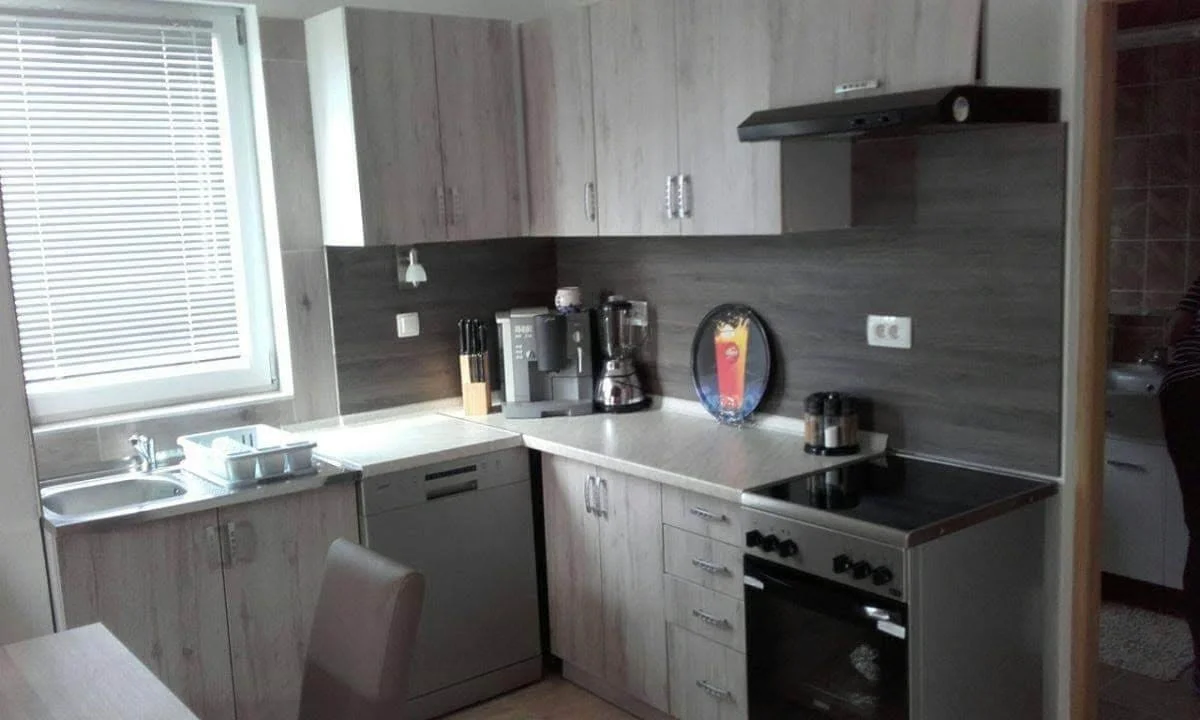 Apartman A1 — Kuhinjski elementi